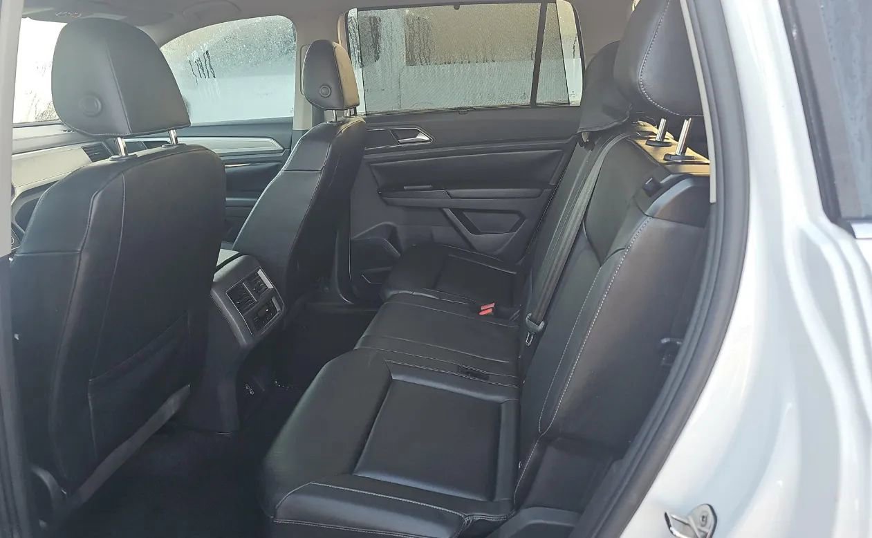 Used 2018 Volkswagen Atlas SE image 11