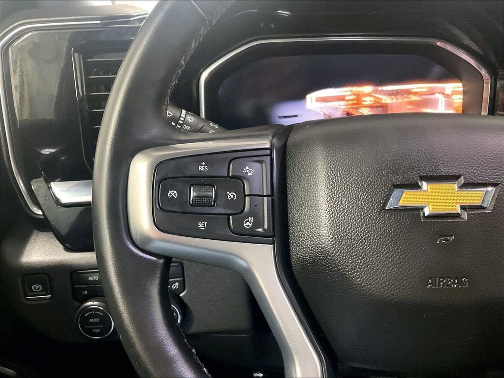 Used 2024 Chevrolet Silverado 1500 LT AWD/4WD image 21