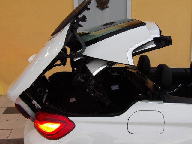 Used 2019 BMW 430i Convertible w/ Convenience Package image 23