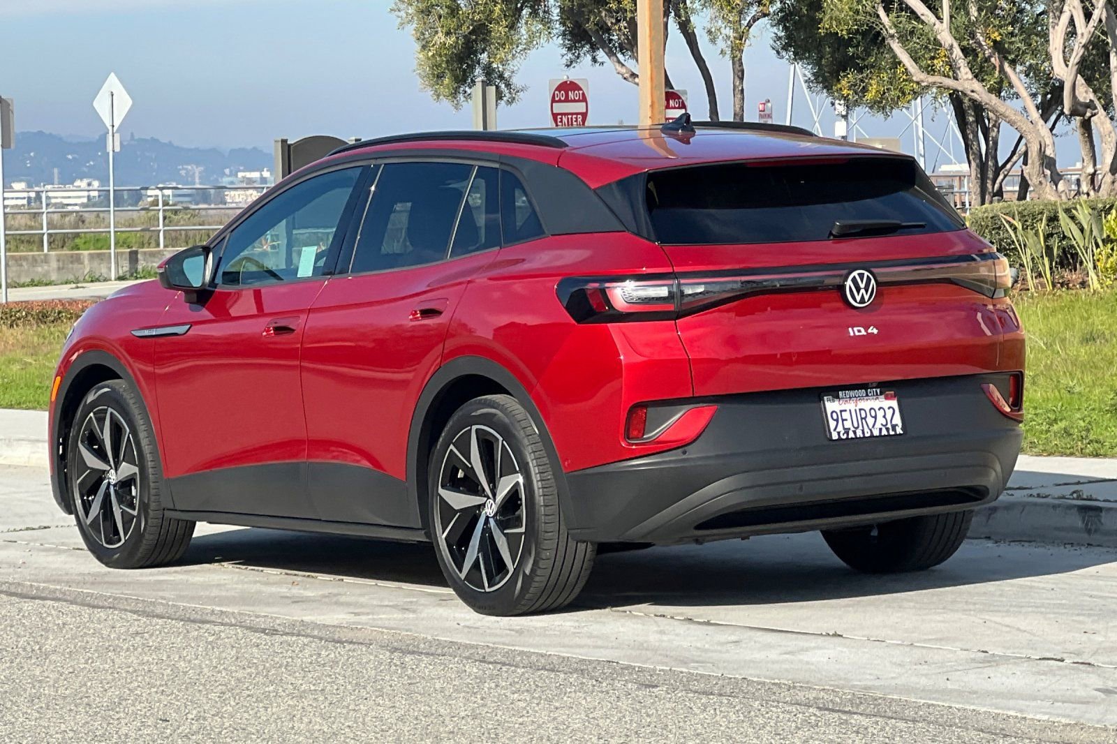 Used 2023 Volkswagen ID.4 Pro S image 6