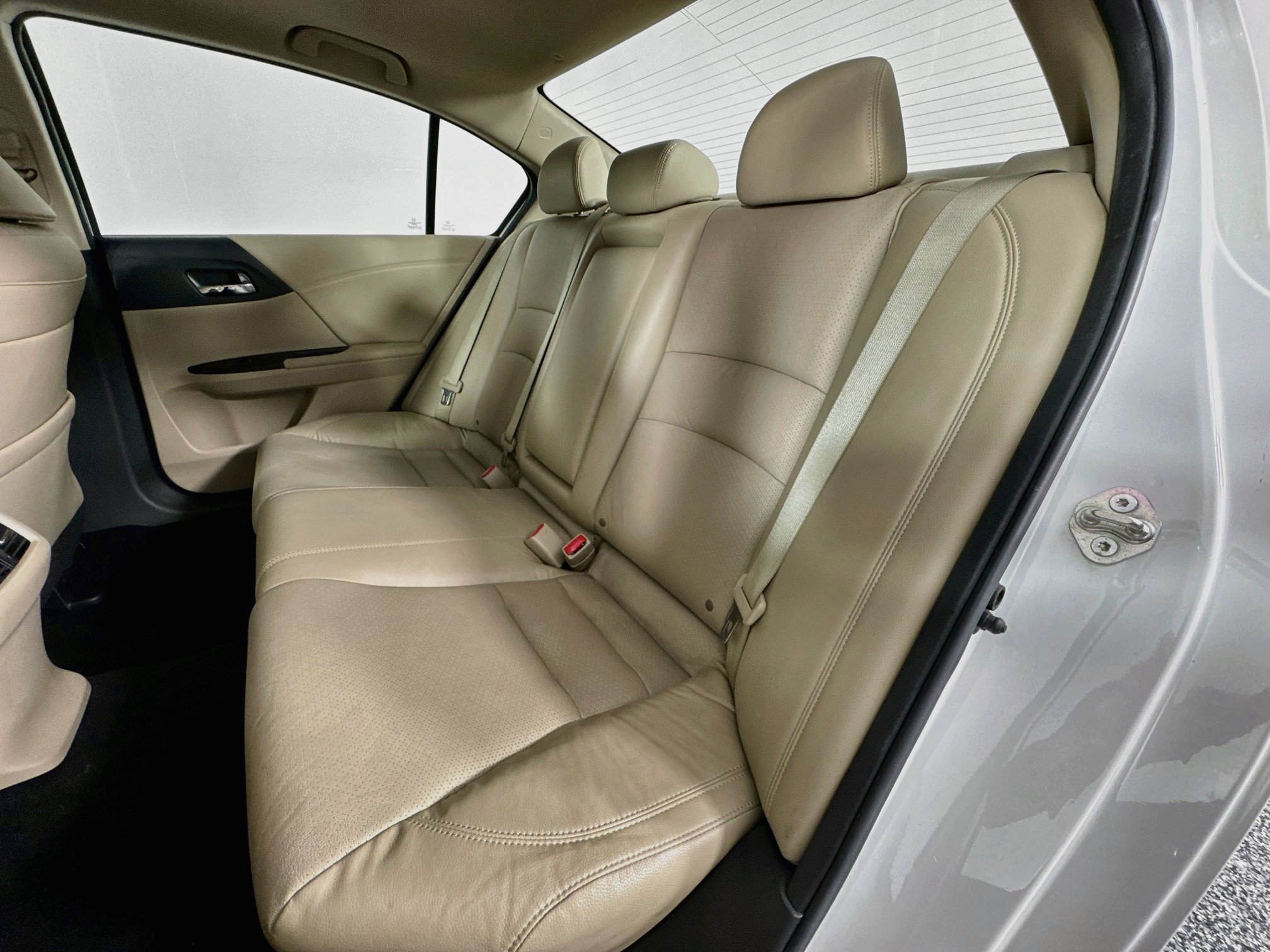 Used 2016 Honda Accord EX-L image 24