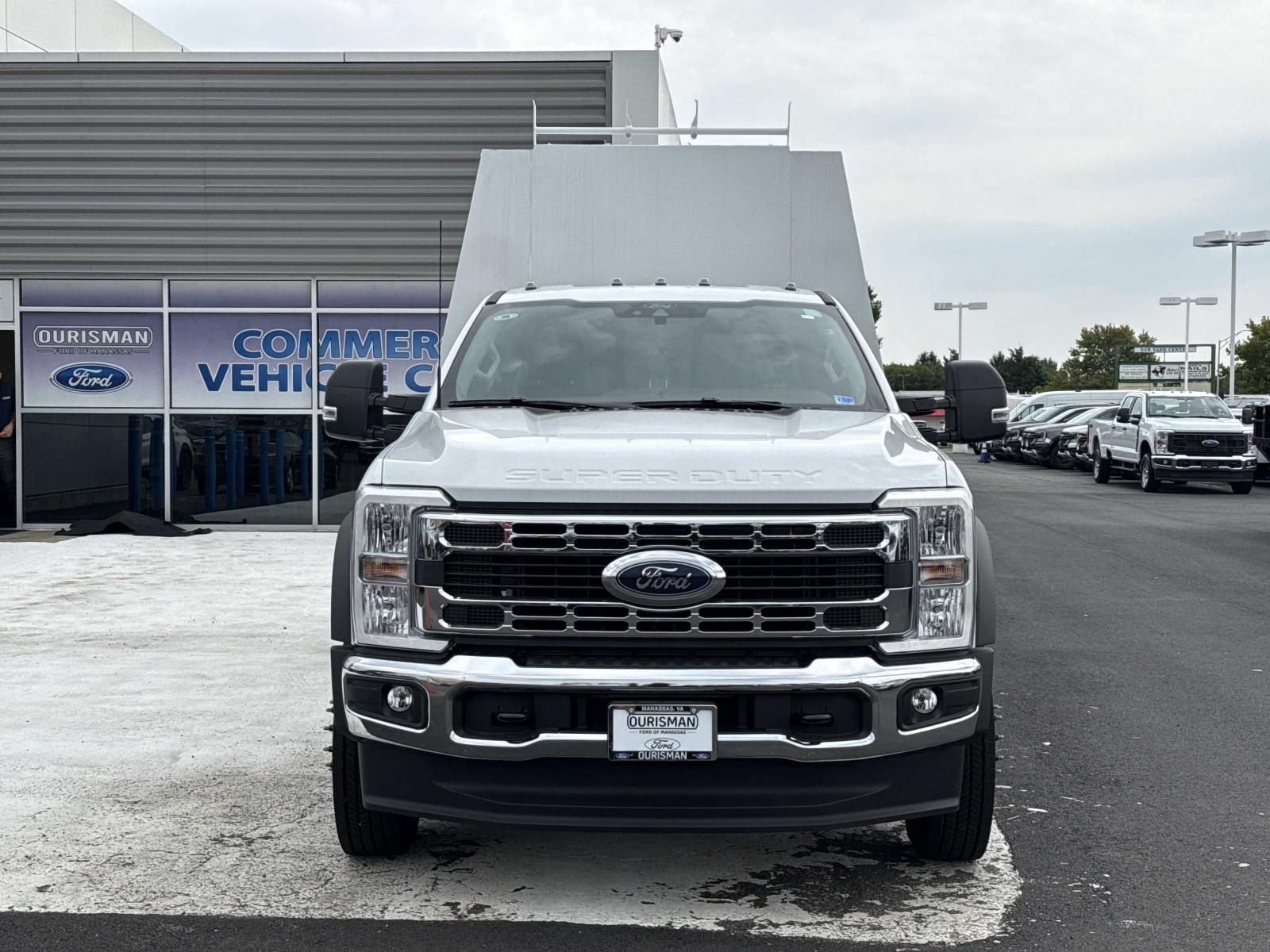 New 2026 Ford F550 4x4 Supercab Super Duty image 8