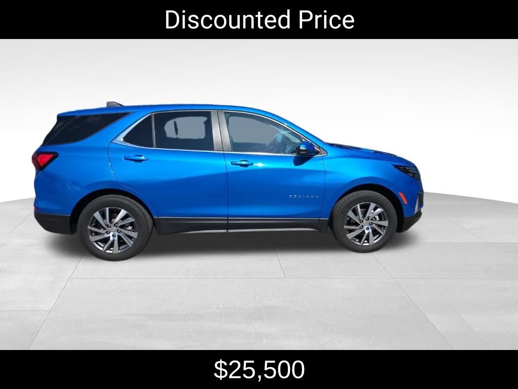 Used 2024 Chevrolet Equinox LT AWD/4WD image 3