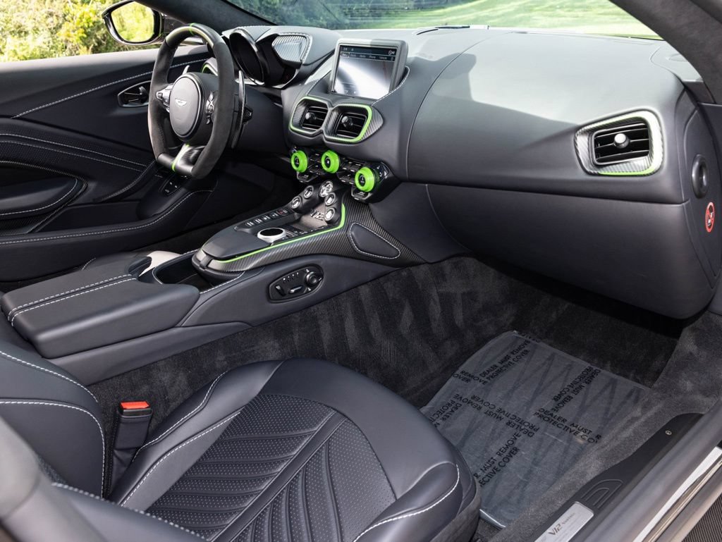 Used 2023 Aston Martin V12 Vantage RWD image 54