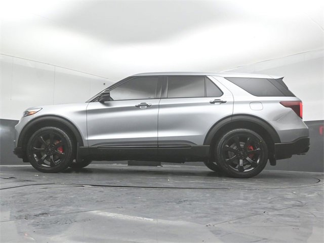 Certified 2021 Ford Explorer ST w/ ST Street Pack image 38