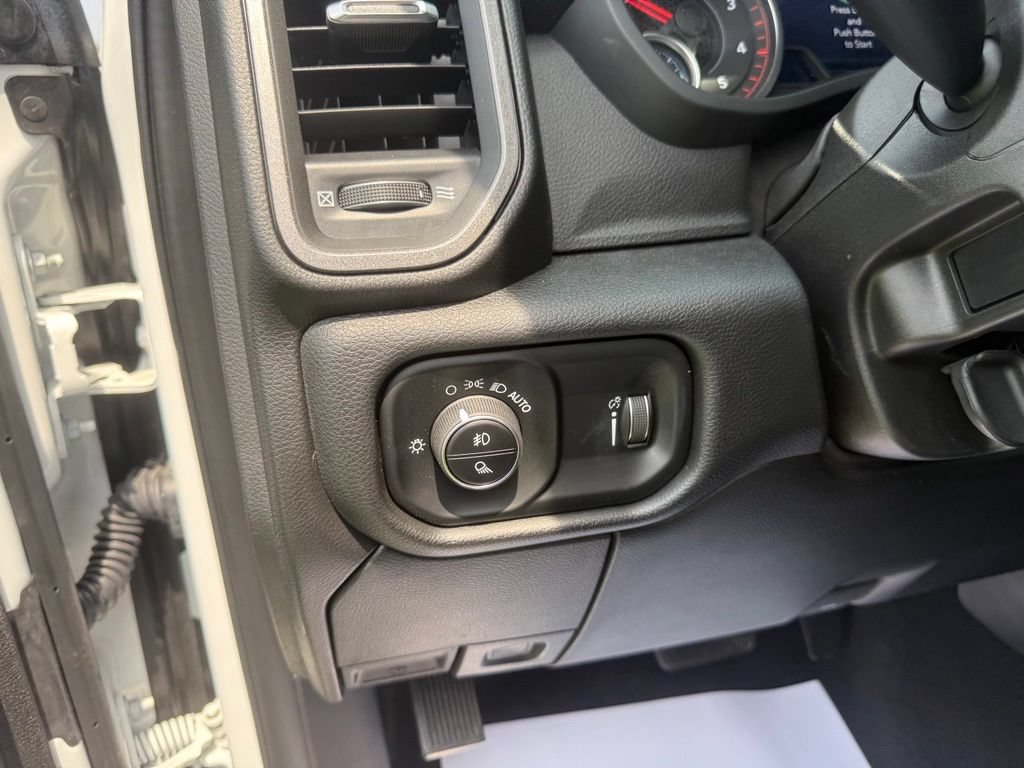 Used 2025 RAM 2500 Tradesman w/ Safety Group AWD/4WD image 15