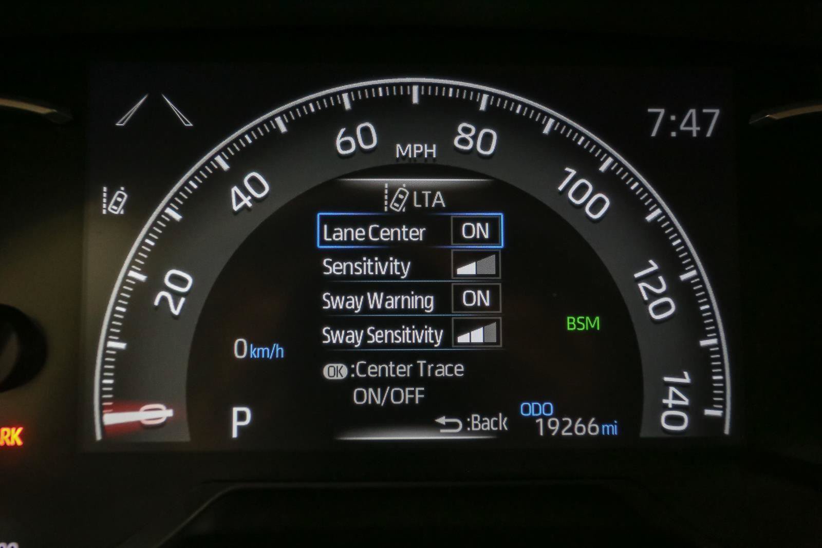 Used 2024 Toyota RAV4 LE AWD/4WD image 34