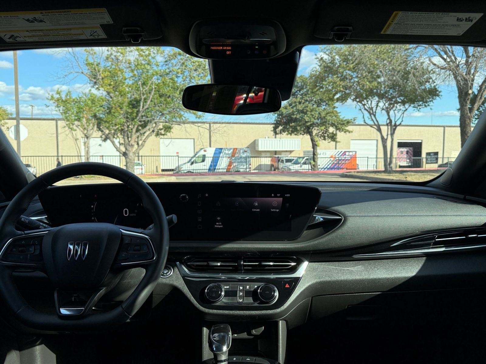 Used 2025 Buick Envista Sport Touring image 33