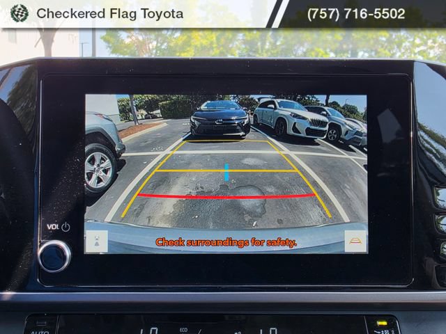 Used 2025 Toyota Camry LE FWD image 13