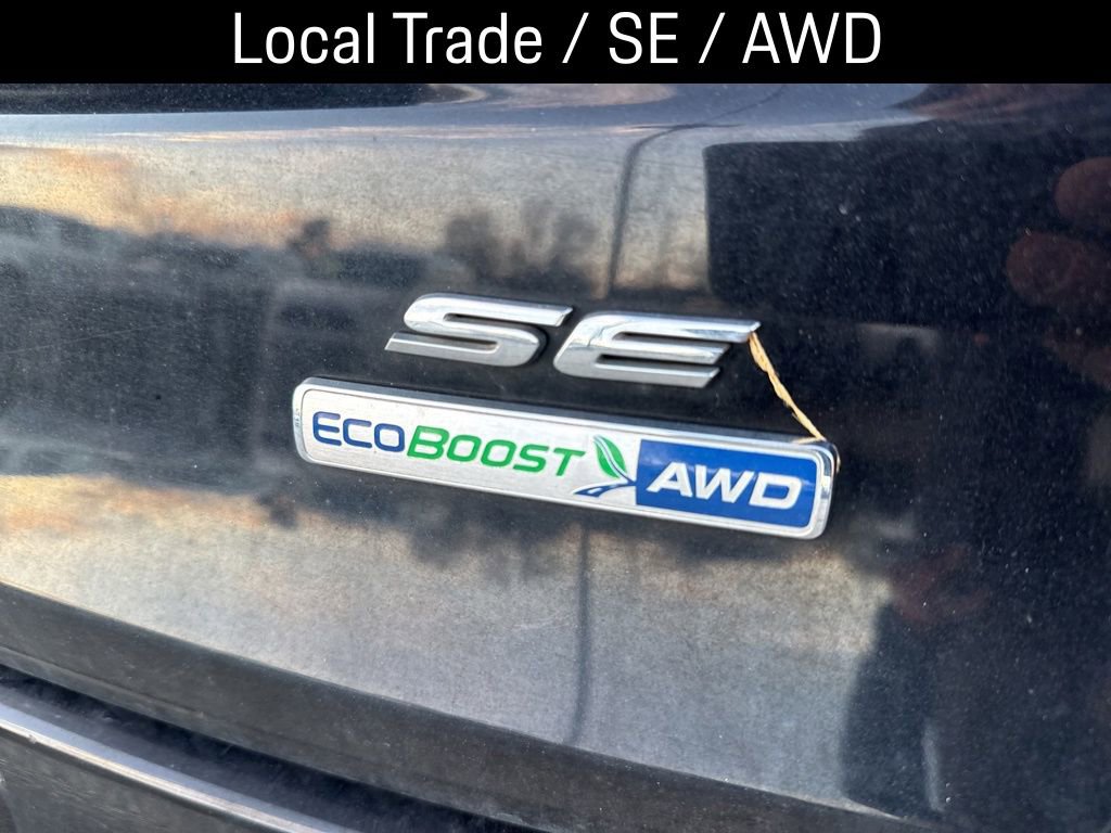 Used 2020 Ford Fusion SE image 2