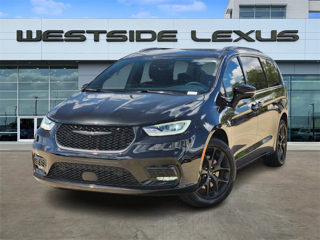 Used 2022 Chrysler Pacifica Limited w/ S Appearance Package
