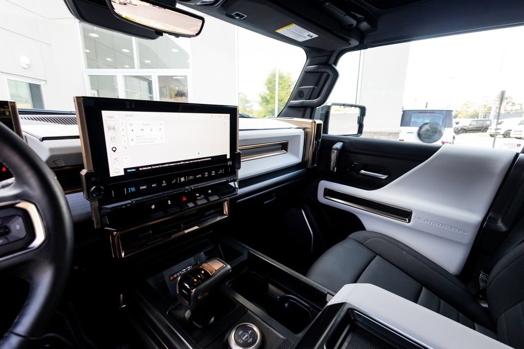 Used 2025 GMC Hummer EV 3X AWD/4WD image 41