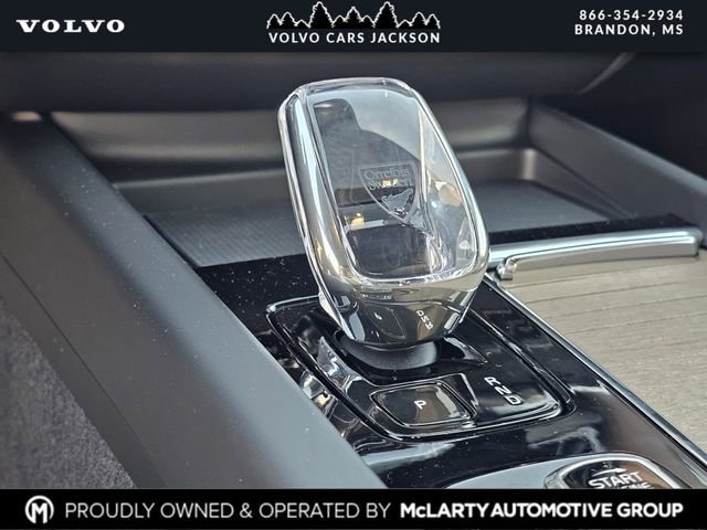 New 2026 Volvo XC60 B5 Plus w/ Protection Package Premier image 19