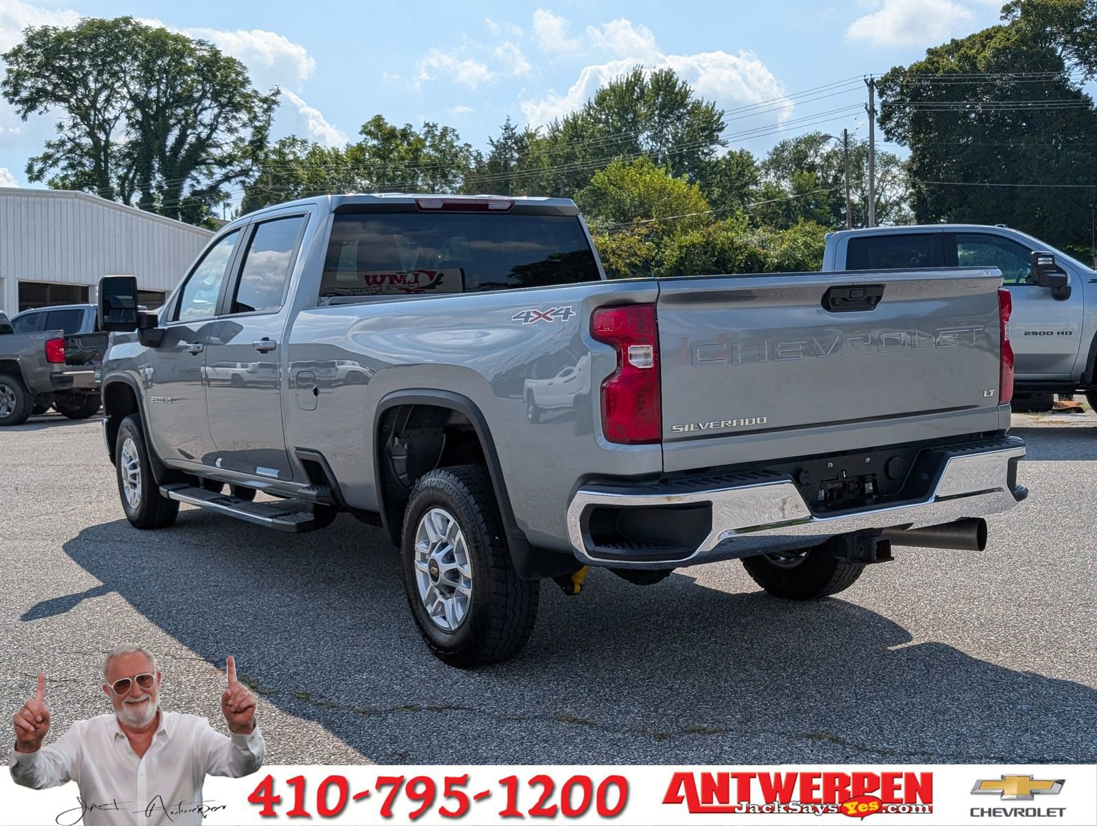 Used 2024 Chevrolet Silverado 2500 LT image 5