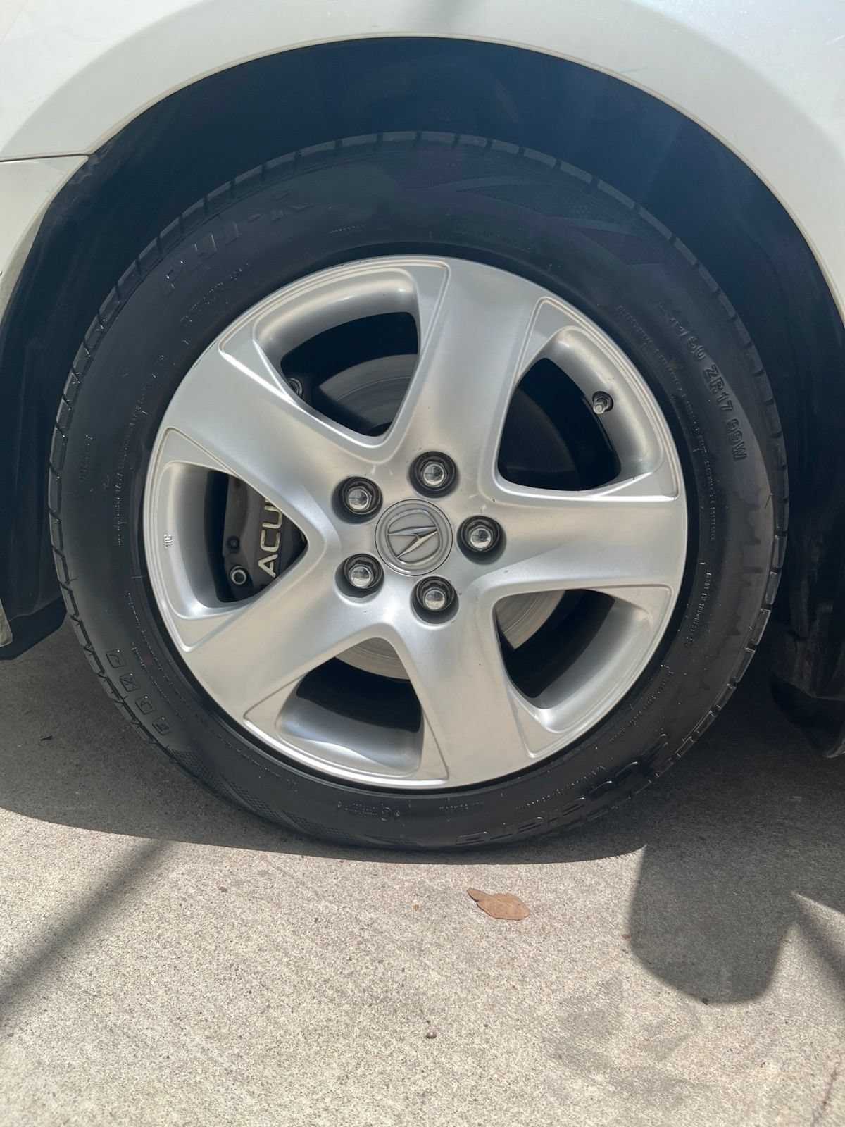 Used 2005 Acura RL AWD/4WD image 23