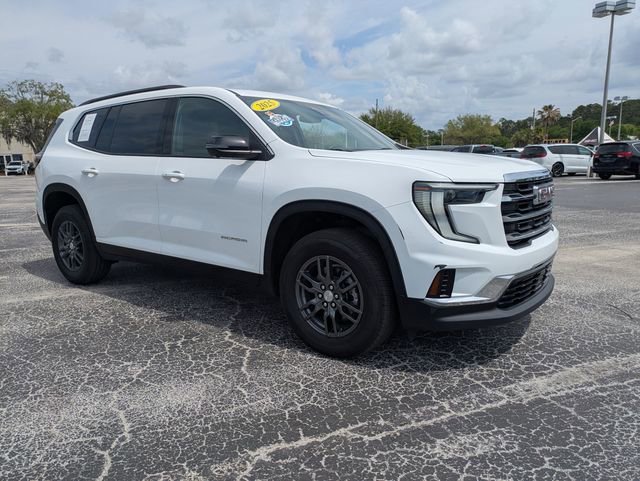 Certified 2025 GMC Acadia Elevation FWD image 2