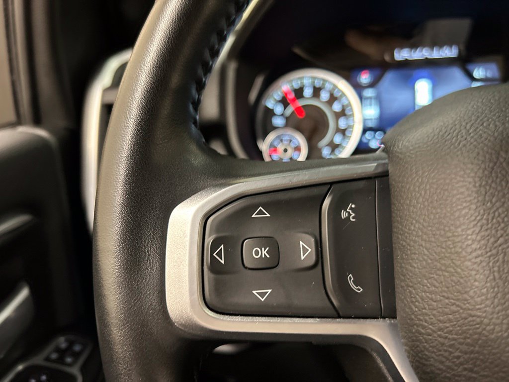 Used 2024 RAM 2500 Big Horn w/ Night Edition AWD/4WD image 23