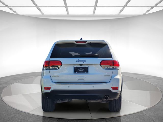 Used 2017 Jeep Grand Cherokee Limited image 6