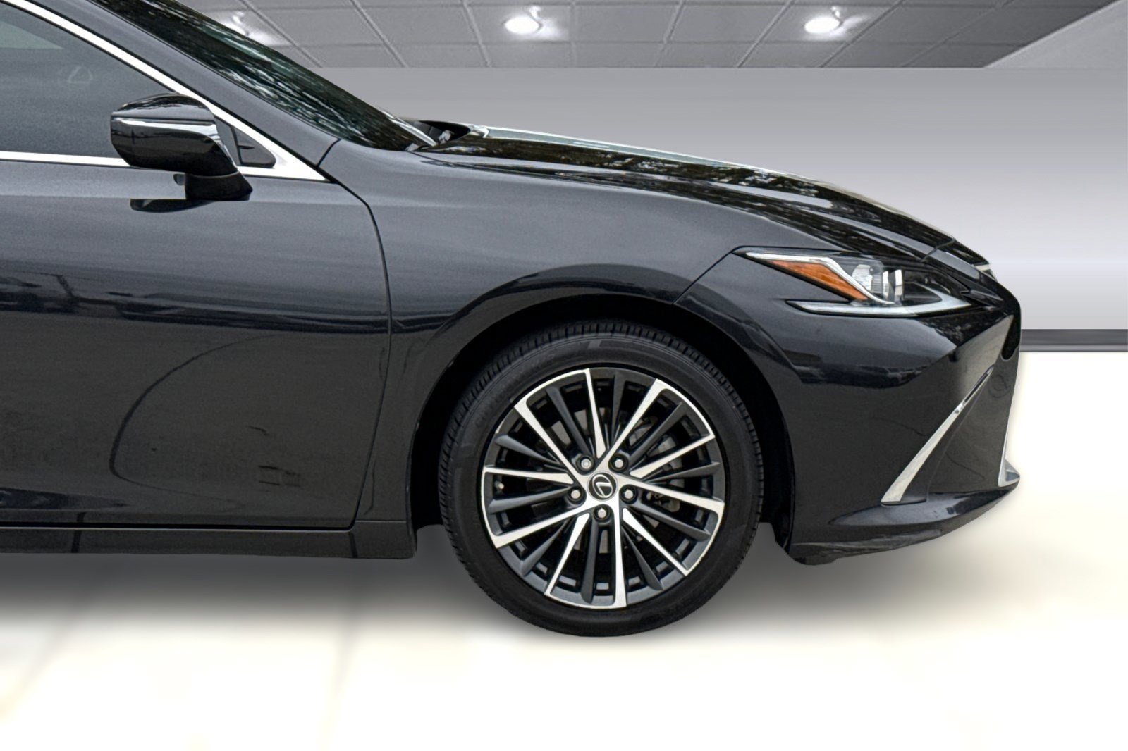 Used 2022 Lexus ES 300h w/ Premium Package image 34