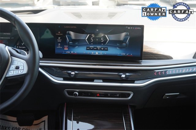 Used 2025 BMW X7 xDrive40i image 16