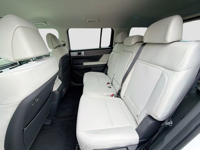 New 2026 Hyundai Santa Fe SE image 23