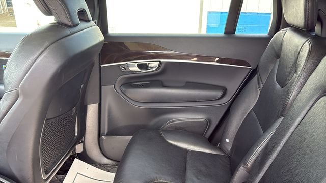 Used 2019 Volvo XC90 T6 Momentum w/ Advanced Package AWD/4WD image 25