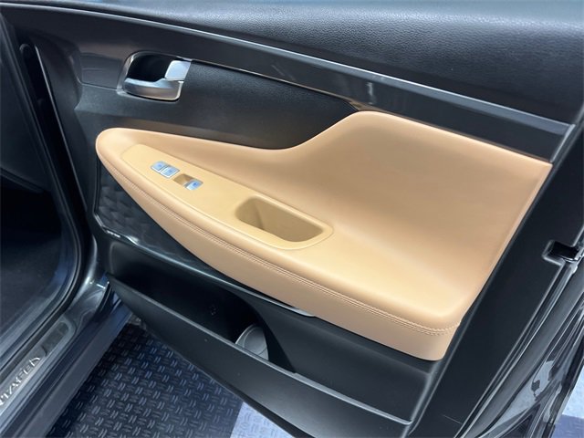 Used 2023 Hyundai Santa Fe Calligraphy image 12