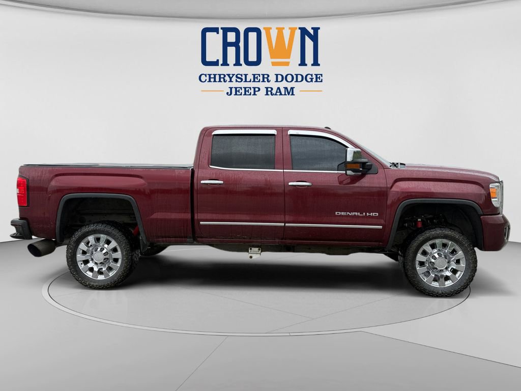 Used 2016 GMC Sierra 2500 Denali w/ Duramax Plus Package AWD/4WD image 2