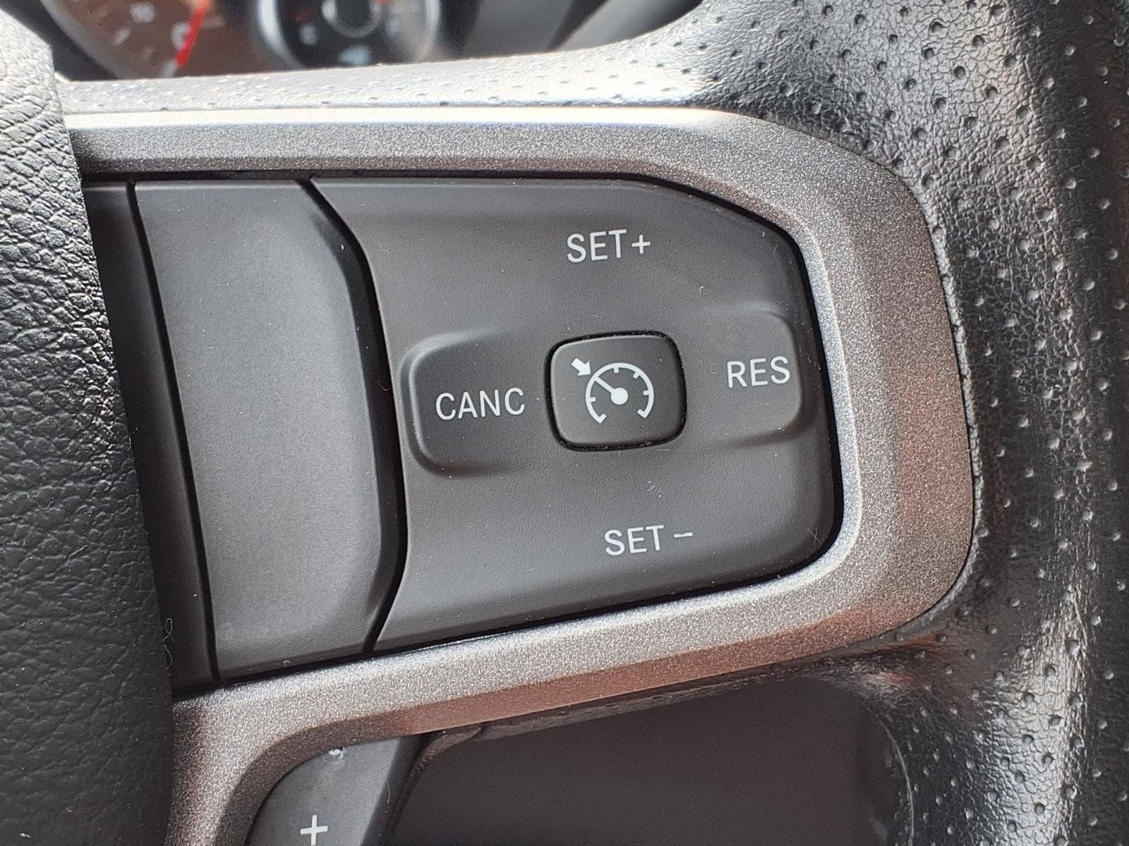 Used 2024 RAM 2500 Tradesman w/ Convenience Group AWD/4WD image 13