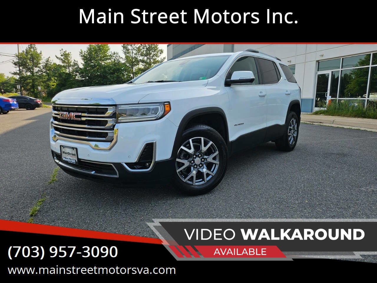 Used 2022 GMC Acadia SLT w/ LPO, Floor Liner Package image 1