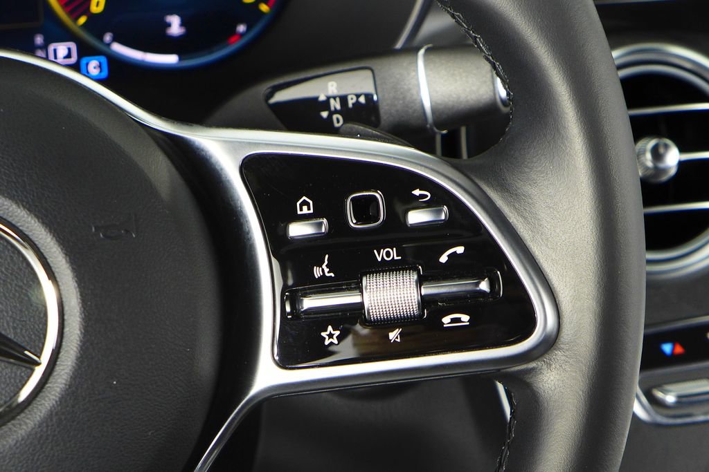 Used 2022 Mercedes-Benz GLC 300 image 27