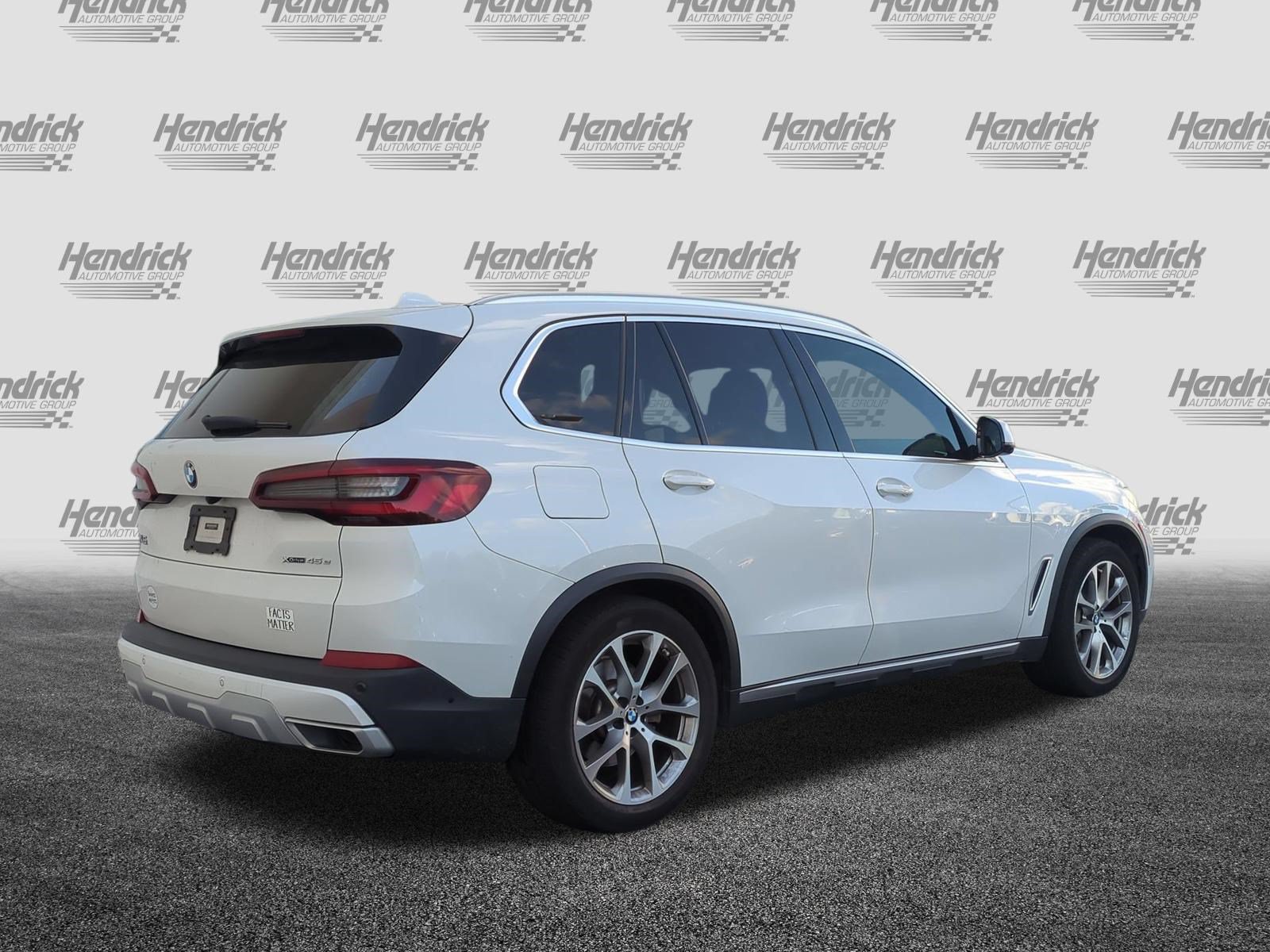 Used 2021 BMW X5 xDrive45e w/ Premium Package AWD/4WD image 10