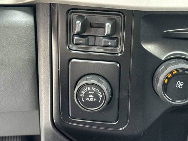 New 2026 Ford F350 XLT RWD image 25