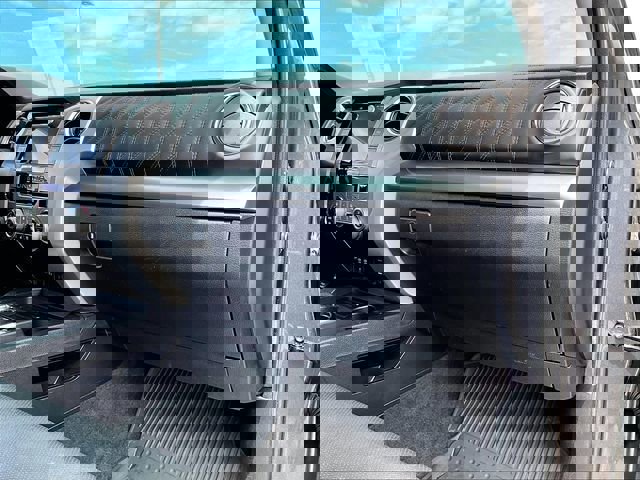 Used 2021 Toyota Tundra Platinum AWD/4WD image 13