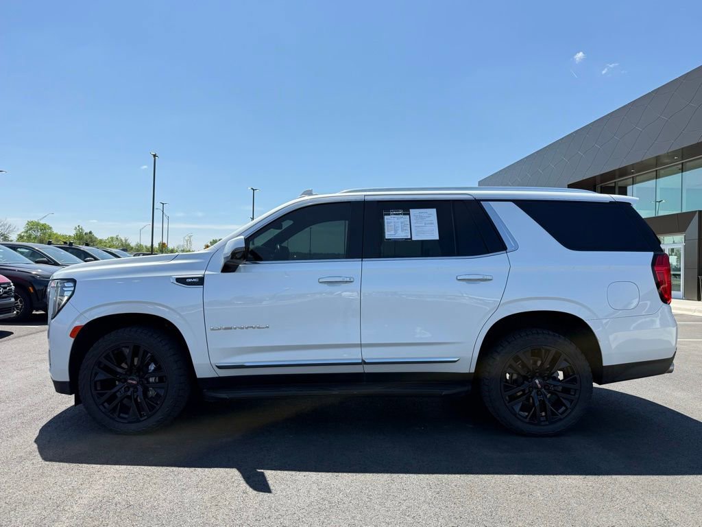 Used 2021 GMC Yukon Denali AWD/4WD image 9