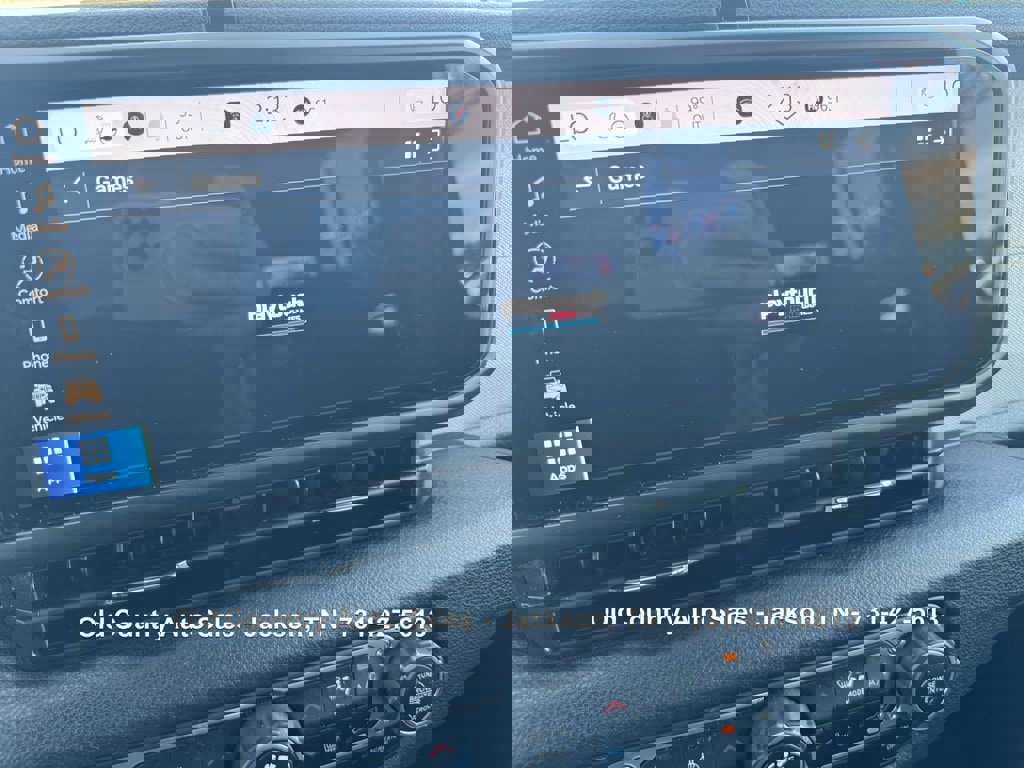 Used 2025 Jeep Wrangler Sport image 62