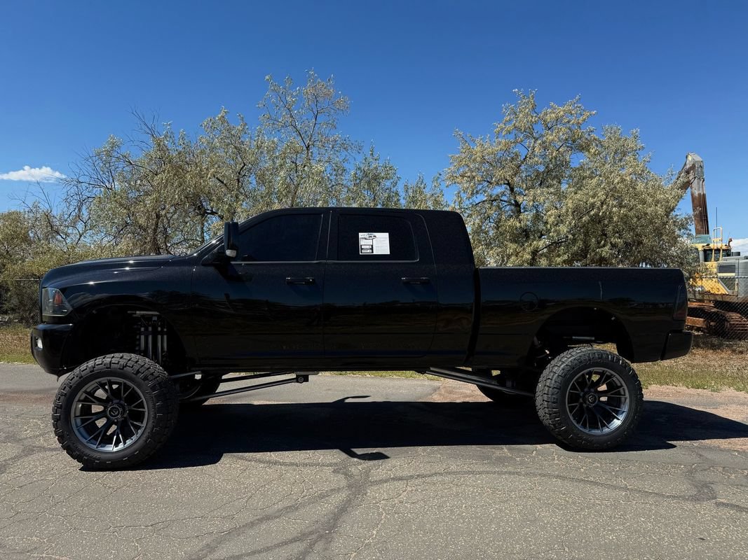 Used 2012 RAM 2500 Laramie w/ Cold Weather Group AWD/4WD image 6