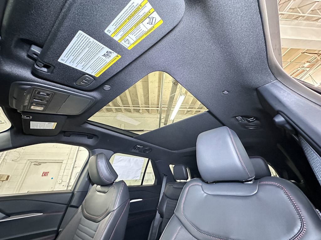 New 2026 Ford Explorer ST-Line image 24