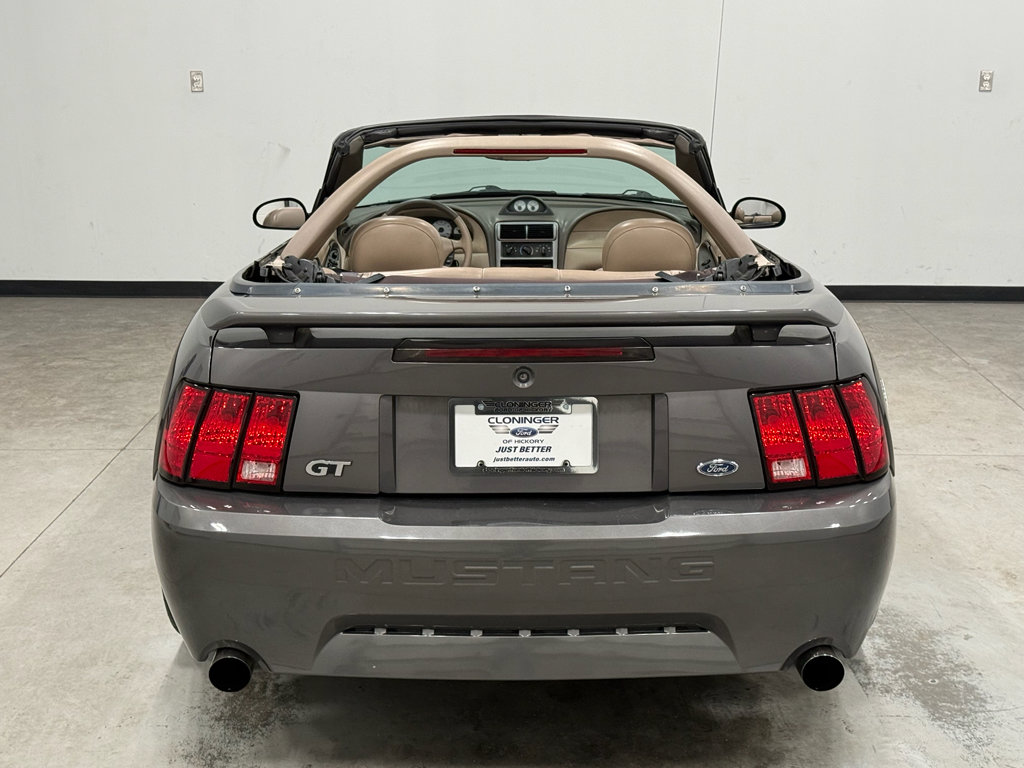 Used 2003 Ford Mustang GT image 10