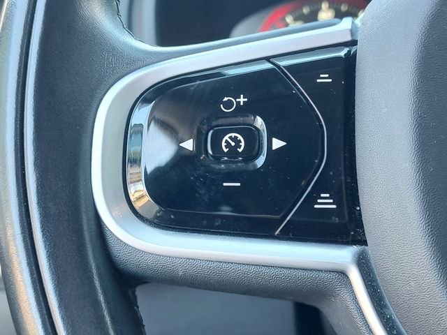 Used 2020 Volvo XC90 T6 Inscription w/ Protection Package Premier image 21