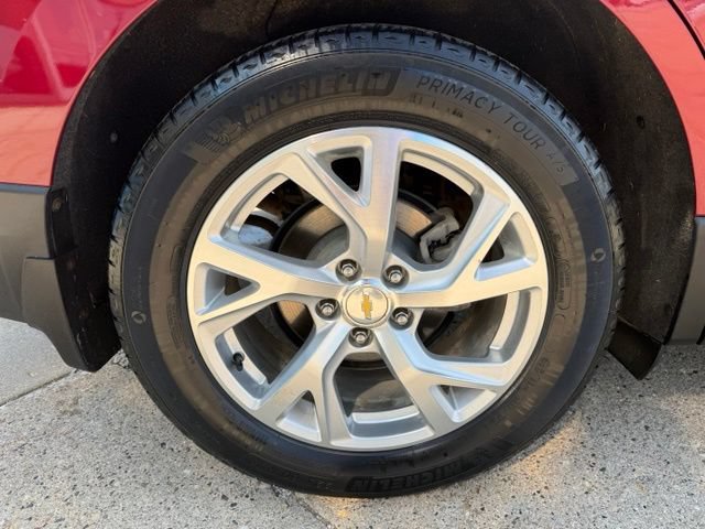 Used 2020 Chevrolet Equinox Premier AWD/4WD image 11