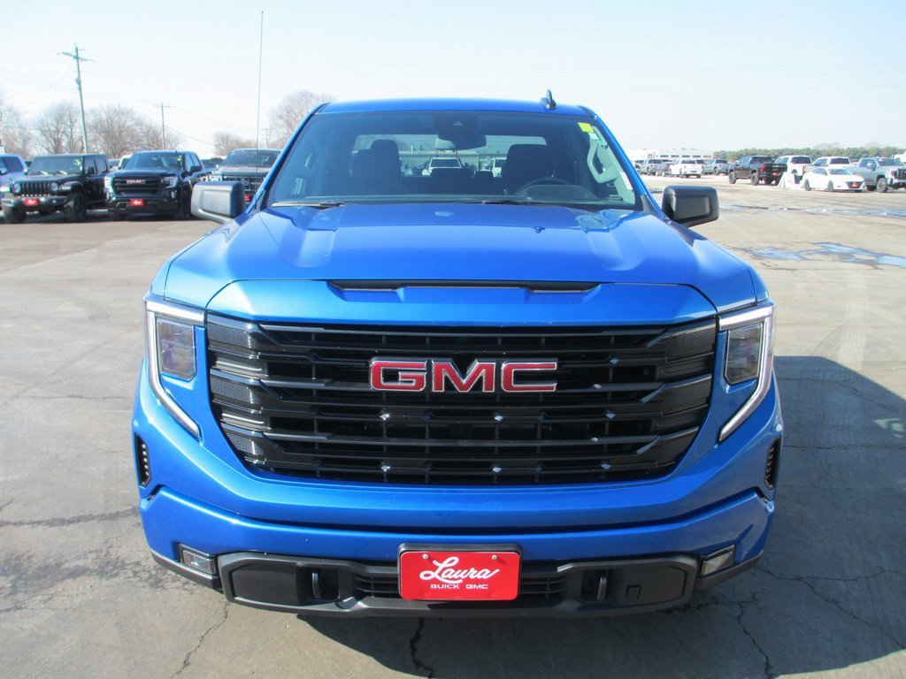 Used 2024 GMC Sierra 1500 Elevation image 12