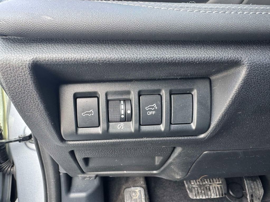 Used 2021 Subaru Outback Limited XT AWD/4WD image 17