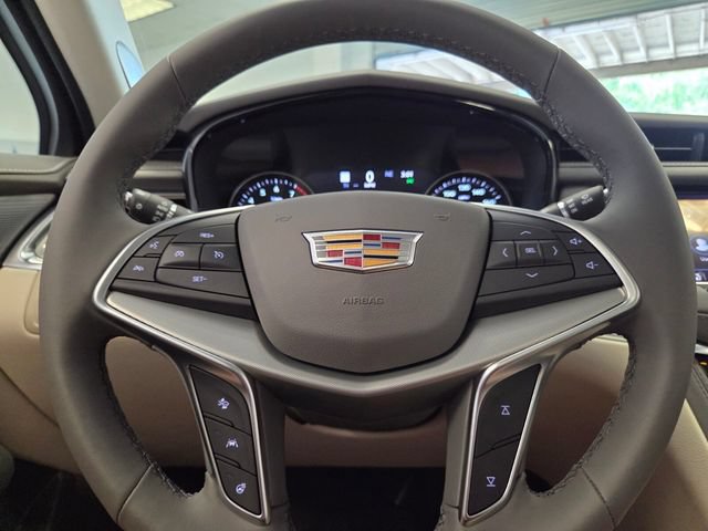 New 2026 Cadillac XT5 Premium Luxury w/ Driver Assist Package FWD image 24