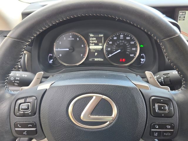 Used 2019 Lexus IS 300 w/ Navigation Package RWD image 21