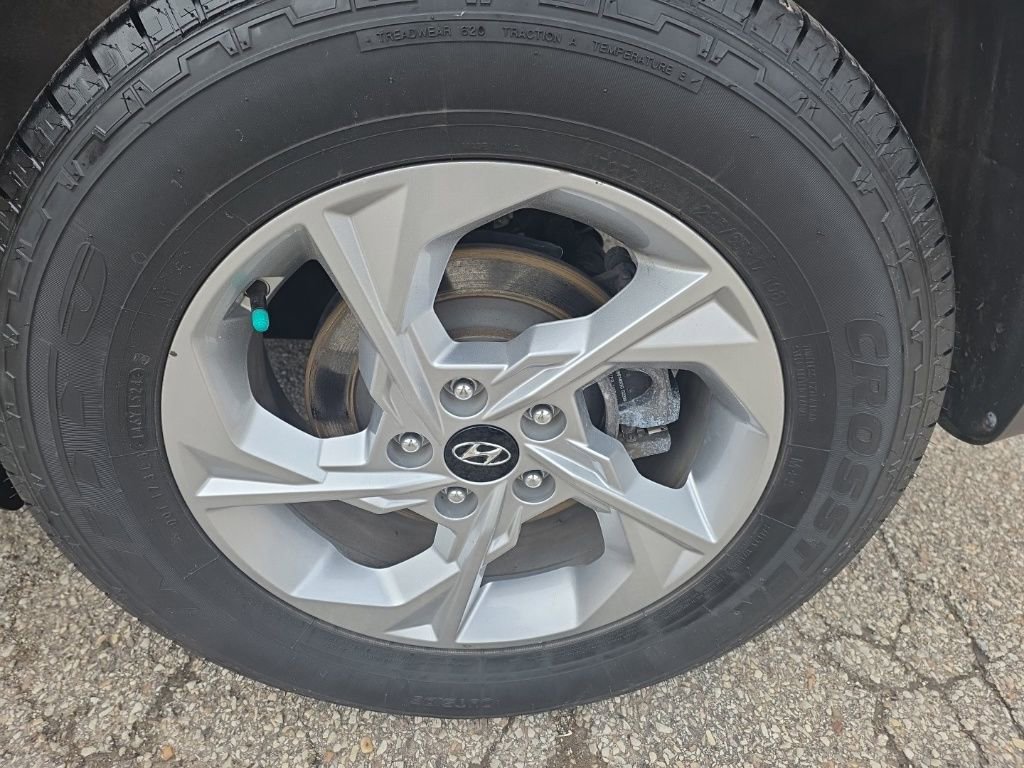 Used 2022 Hyundai Tucson SE image 10