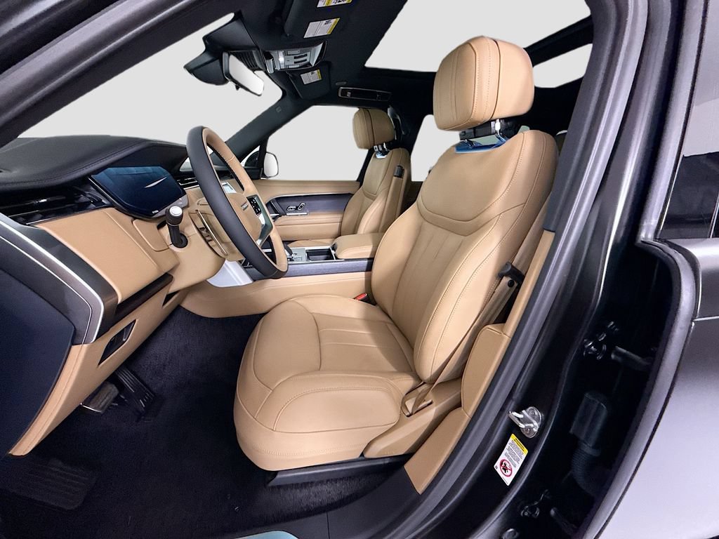 New 2026 Land Rover Range Rover Long Wheelbase SE AWD/4WD image 19