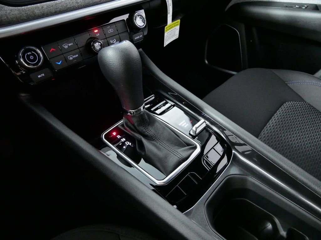 Used 2024 Jeep Compass Sport image 46