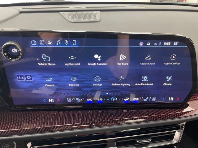 New 2026 Chevrolet Traverse RS w/ LPO, Floor Liner Package image 3