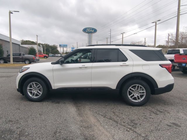 New 2026 Ford Explorer Active RWD image 8